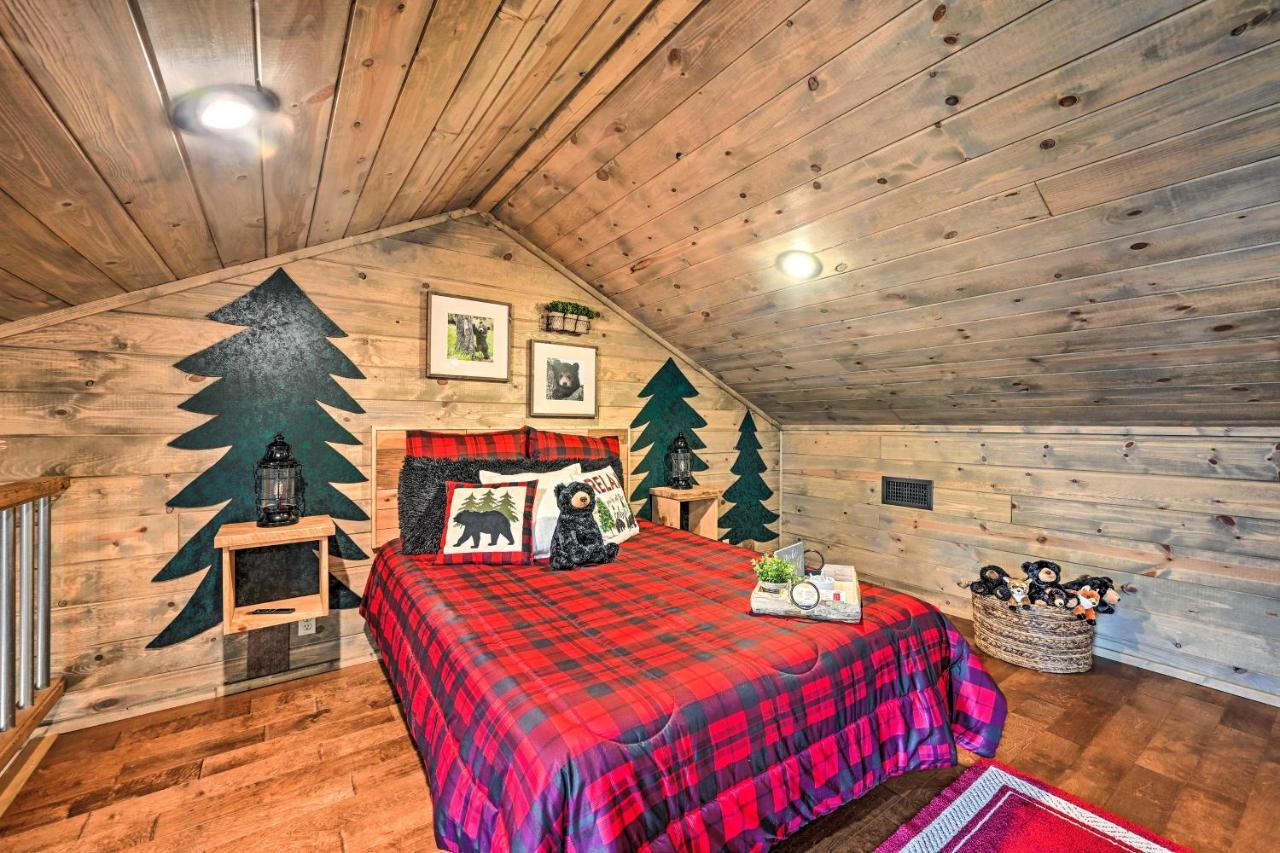 Luxe Broken Bow Cabin With Tesla Charging Station Stephens Gap Exterior photo